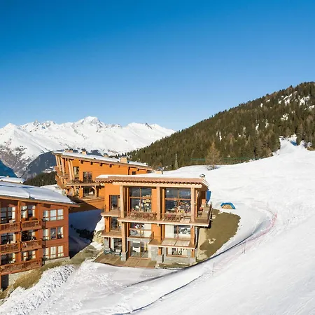 Chalet Contemporain Avec Piscine Privee, Sauna Et Cinema A Arc 1800 - Fr-1-686-33